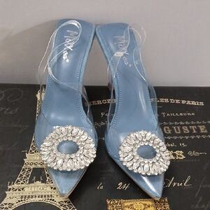 Elegant Blue Women's Shoes with Crystal Embellishments